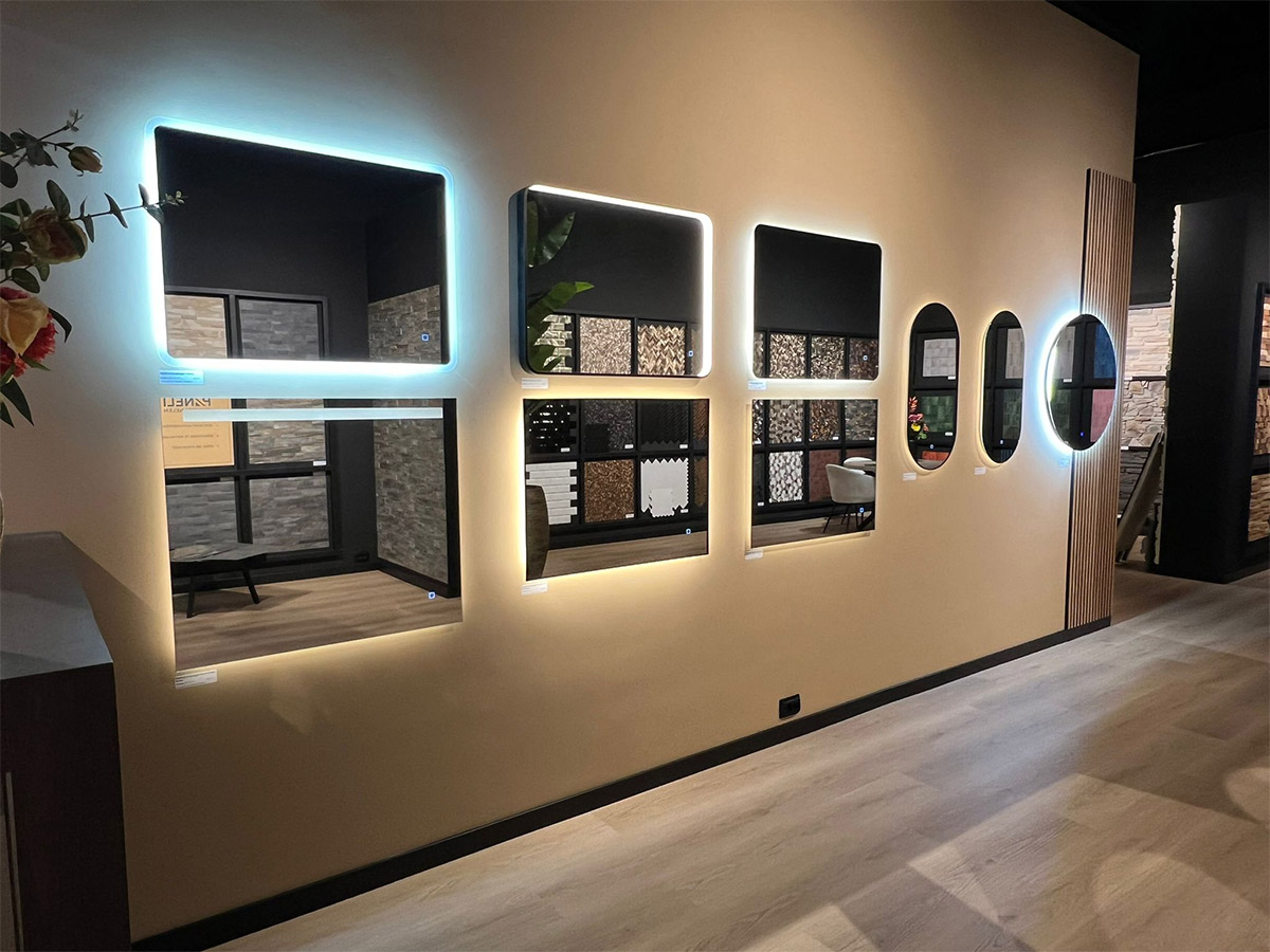 Badkamer Spiegel Misha 80x60CM | LED Verlichting V+A | Condensvrij | Dimbaar - Afbeelding 2