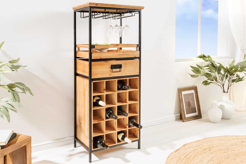 Massief houten wijnrek SEVENS SEAS 120 cm natuurlijk grenenhout zwart metalen flessenrek - 43921