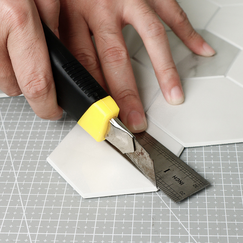 Zelfklevende Hexagon Crema Beige - 29.2 cm x 25.4 cm x 0.33 cm | 0.5 kg | Paneli zelfklevende steenstrips