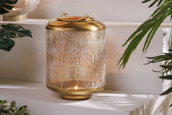 Deco lantaarn ORIENT 25cm goud metaal met patina handgemaakte lantaarn - 43826